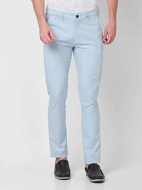 Killer Men Light Blue Slim Fit Solid Casual Trousers