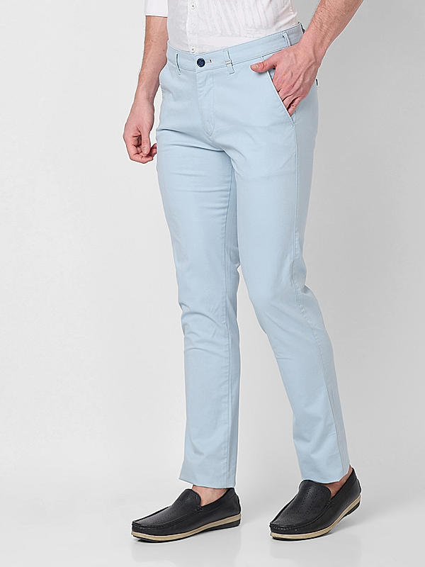 Killer Men Light Blue Slim Fit Solid Casual Trousers