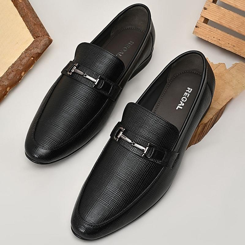 Regal Black Mens Textured Leather Buckled Slip Ons