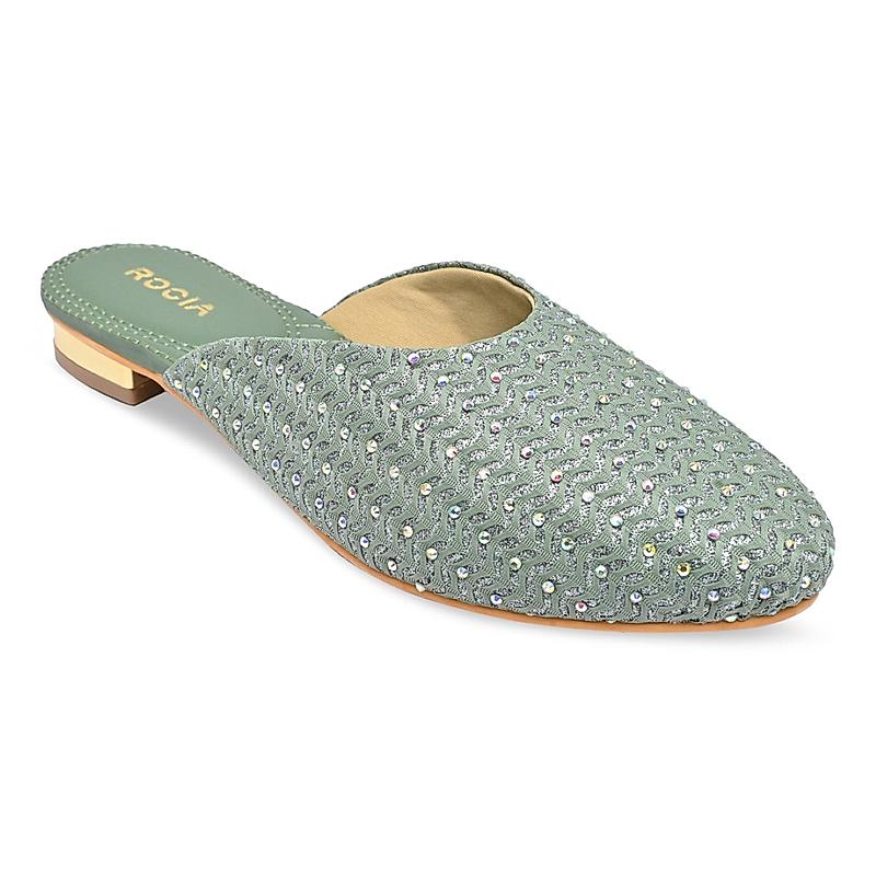 Rocia Green Women Embellished Mojris