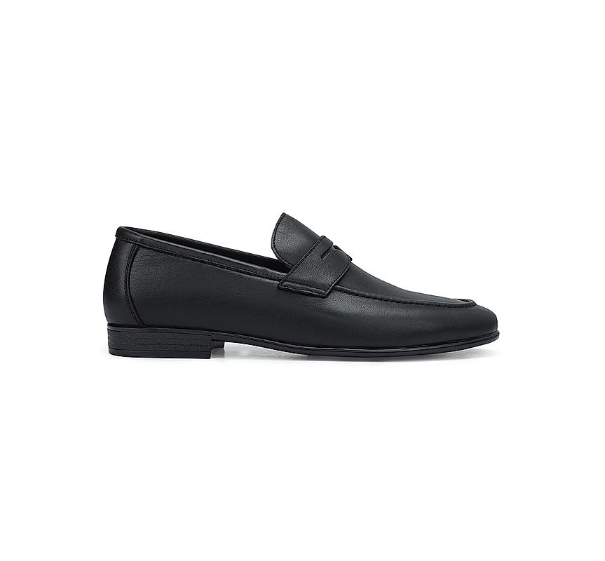 Black Plain Leather Loafers