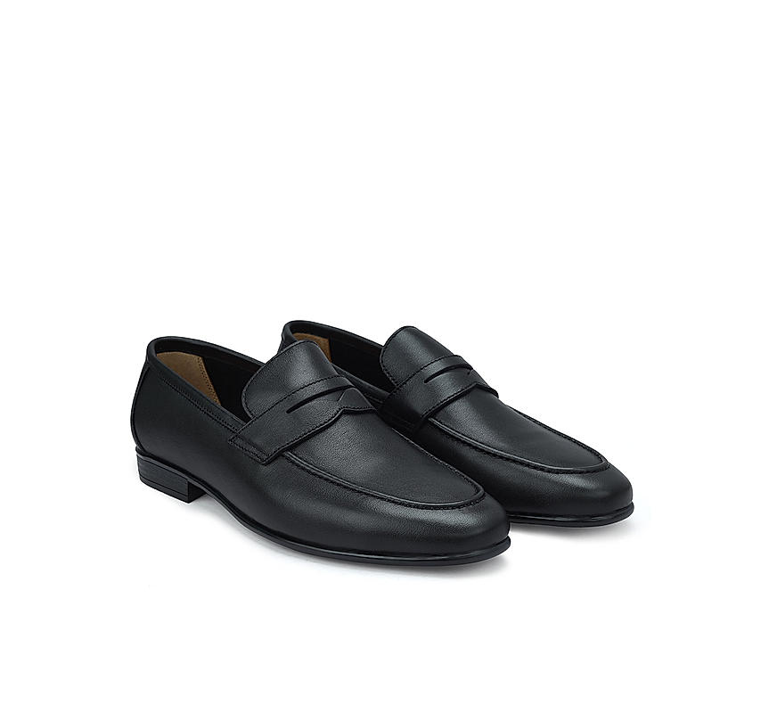 Black Plain Leather Loafers