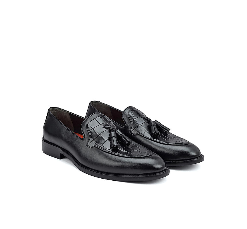 Black Croco Textured Loafers With Tassels
