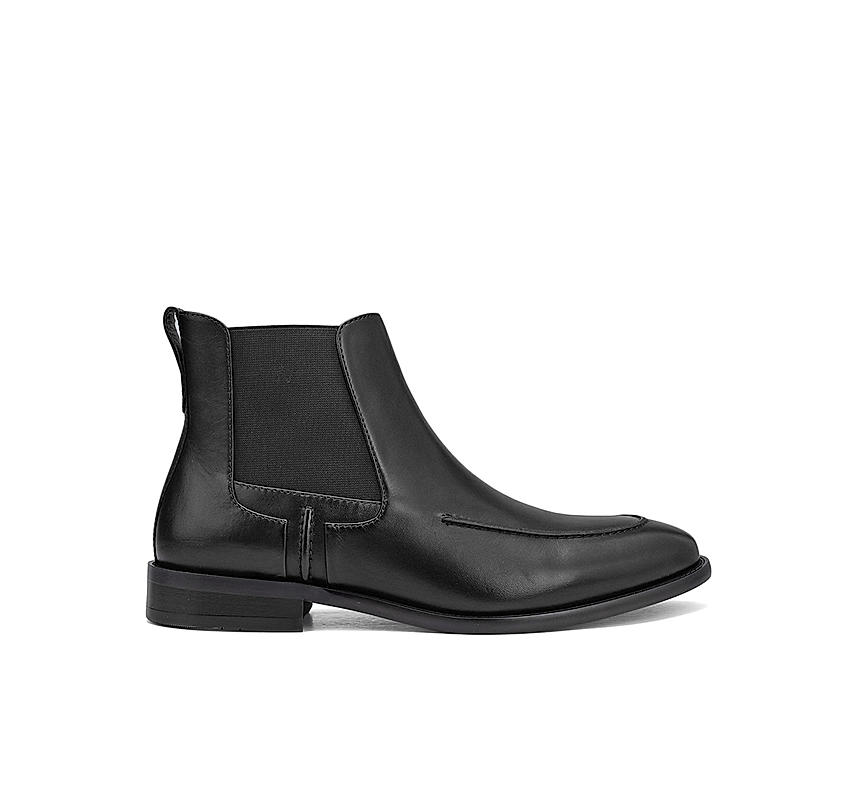 Black Plain Leather Boots