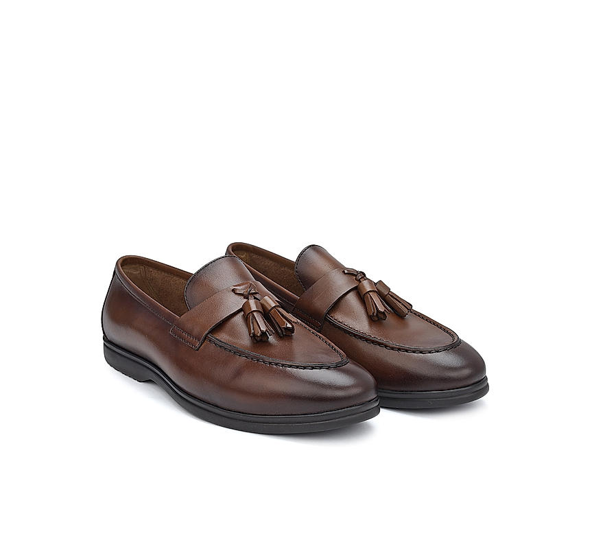 Brown Leather Loafers With Tassels