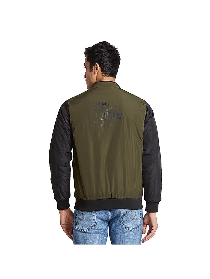 Buy Aeropostale Dark Green Sleeveless High Neck Jacket for Men's Online @  Tata CLiQ