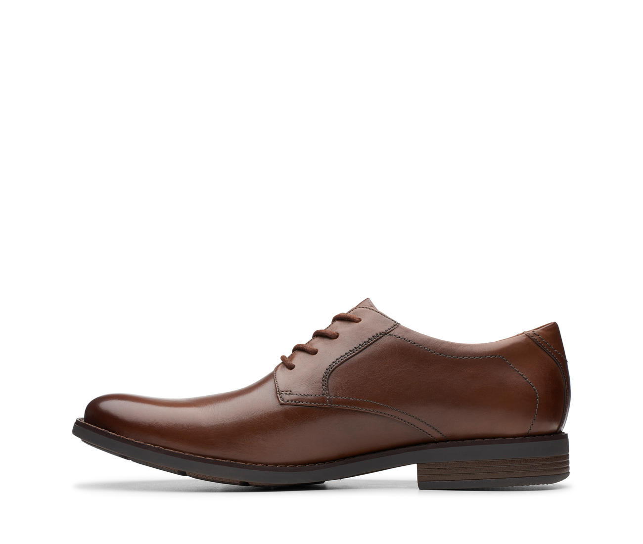 brown brogues clarks