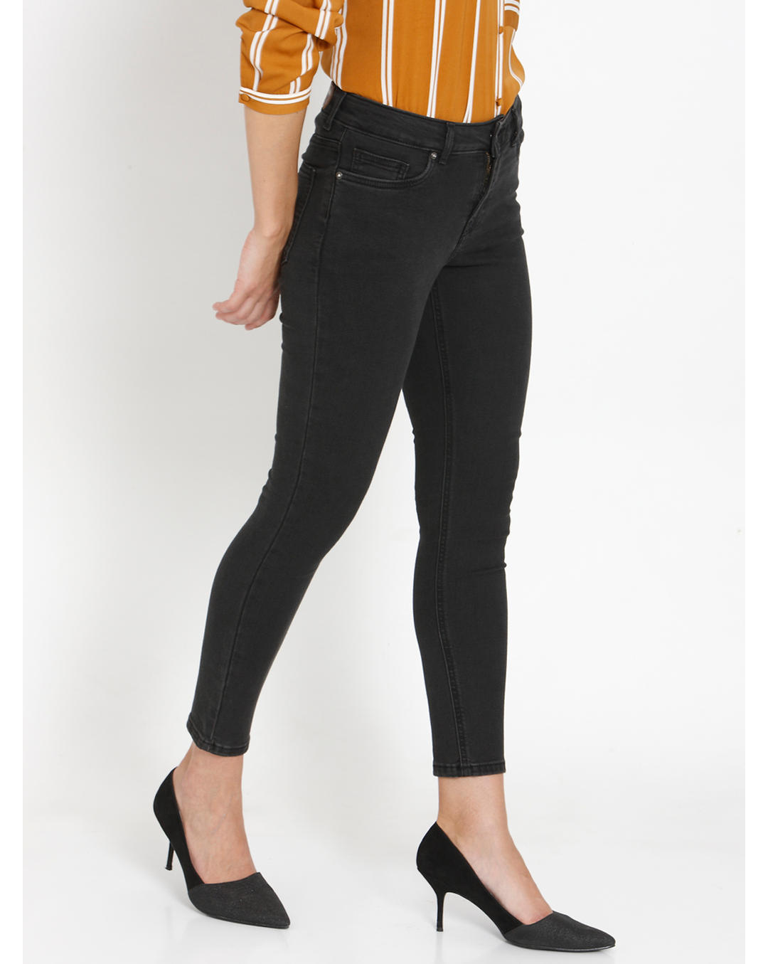Buy Women Dark Grey Mid Rise Faded Skinny Fit Jeans Online
