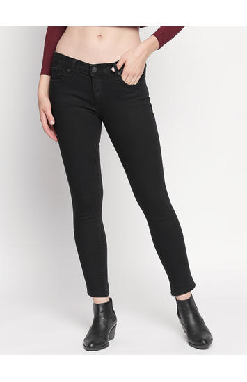 Black Solid Skinny Fit Jeans