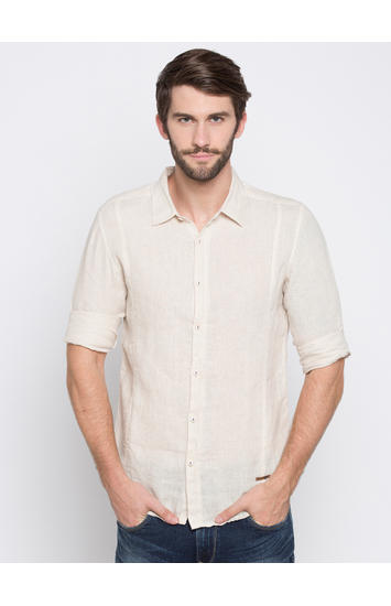 Beige Solid Slim Fit Casual Shirts