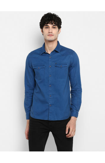 Blue Solid Slim Fit Casual Shirts