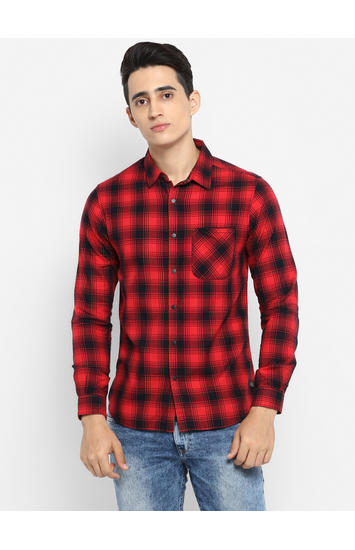 Red Checked Slim Fit Casual Shirts