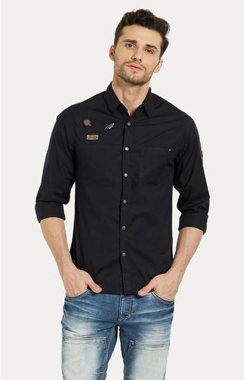 Black Solid Slim Fit Casual Shirts