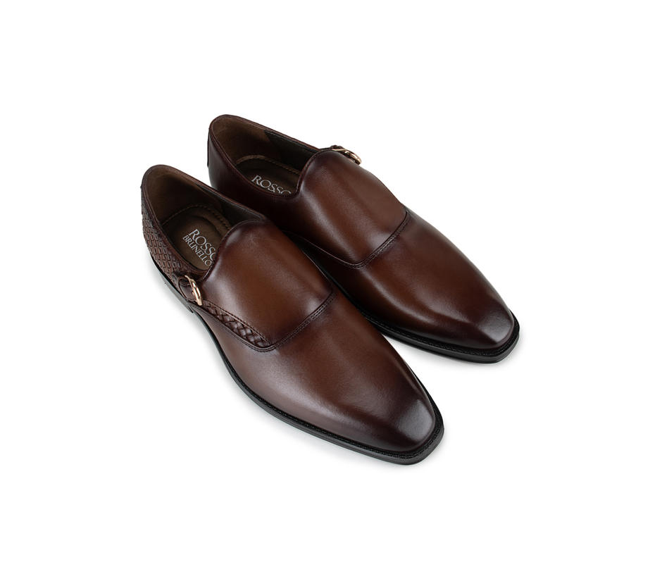 Brown Loafers With Woven Texture